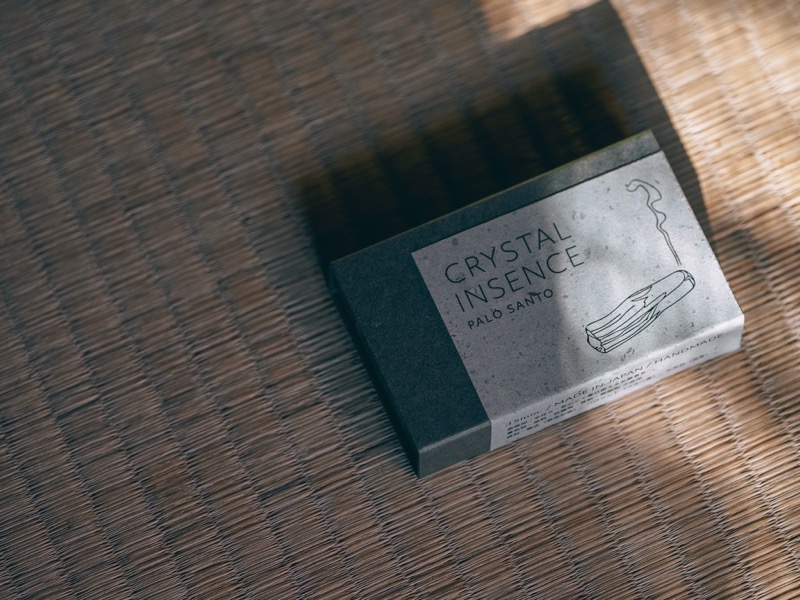 Crystal Insence パッケージ